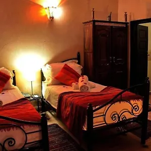 Pensión Riad Hanafi