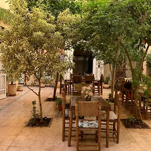 Laksour Albergue